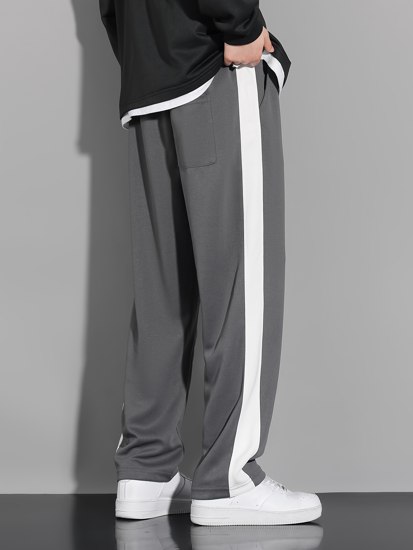 mens and autumn sports and fitness loose and casual pants details 4